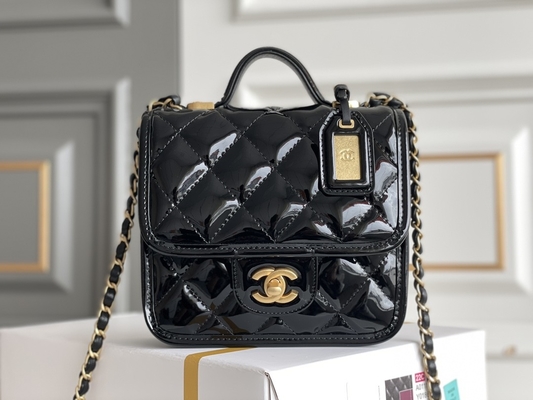 Chanel 22 Mini Designer Torebki Czarny czarodziejski złoty łańcuszek z klapką