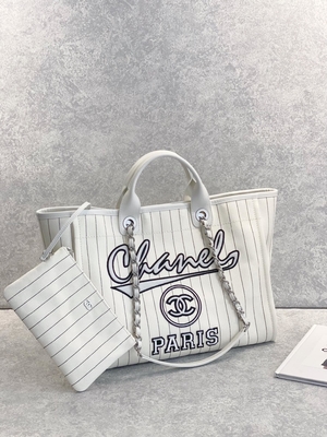 Torba materiałowa Chanel Deauville 30 cm 23 P Biała ecru w czarne paski