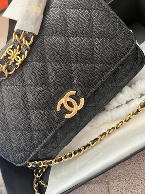 Klasyczny portfel KWOC z łańcuszkiem Mała torebka Chanel AP3019