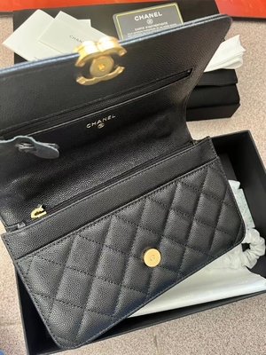 Klasyczny portfel KWOC z łańcuszkiem Mała torebka Chanel AP3019