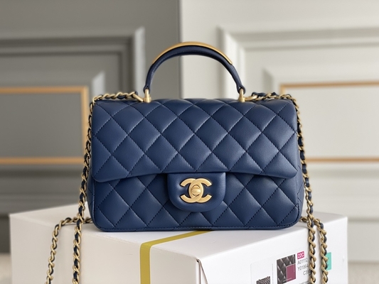 Caviar Chanel Mini prostokątny kawior 2020 Ziarnista skóra jagnięca i metal w tonacji złotej