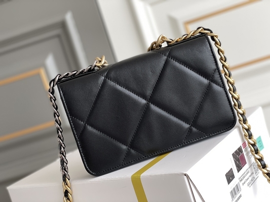 Ulubiona markowa torba ze skóry jagnięcej Chanel 19 z klapką Mini OEM