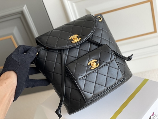 Chanel skórzany plecak z klapką projektant marki 1994-1996 diament pikowany dla kobiet
