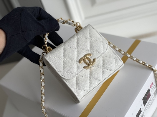 Klasyczna złota dwukierunkowa torba Chanel ze skóry licowej Double C AP3020
