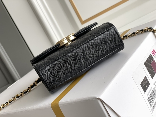 Klasyczna złota dwukierunkowa torba Chanel ze skóry licowej Double C AP3020