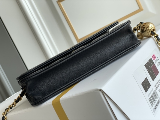 Czarna Kopertówka Mini Coco Chanel WOC Portfel Na Łańcuszku CF20