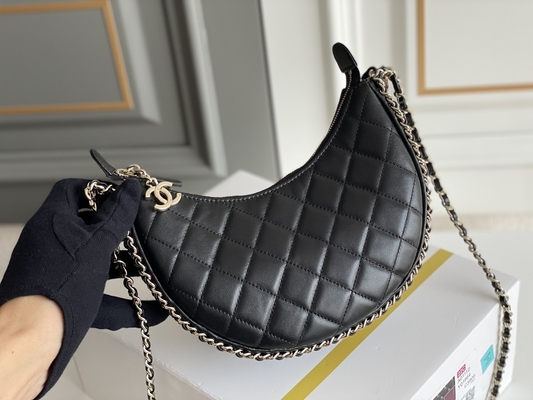 Czarny łańcuszek Mini Sling Bag Markowa torebka Chanel Hobo ze skóry cielęcej