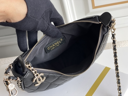 Czarny łańcuszek Mini Sling Bag Markowa torebka Chanel Hobo ze skóry cielęcej