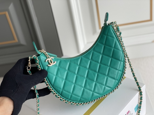 Czarny łańcuszek Mini Sling Bag Markowa torebka Chanel Hobo ze skóry cielęcej