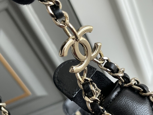 Czarny łańcuszek Mini Sling Bag Markowa torebka Chanel Hobo ze skóry cielęcej