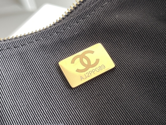 Czarny łańcuszek Mini Sling Bag Markowa torebka Chanel Hobo ze skóry cielęcej