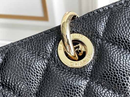 Duża duża torba na zakupy GST ze skóry liczi i kawioru Chanel