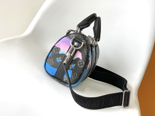 Markowa torba listonoszka Sunrise Monogram Eclipse LV Keepall Bandoulière Pokój 25 z widokiem