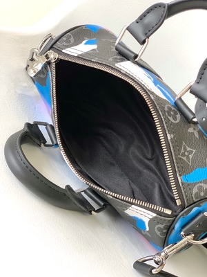 Markowa torba listonoszka Sunrise Monogram Eclipse LV Keepall Bandoulière Pokój 25 z widokiem