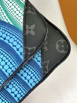 LV x YK Trio Monogram Unisex markowa torba męska M46358 Street Style Collaboration 3WAY