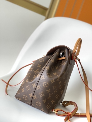Odpinany plecak ze skóry cielęcej z monogramem Shadow LV Montsouris PM