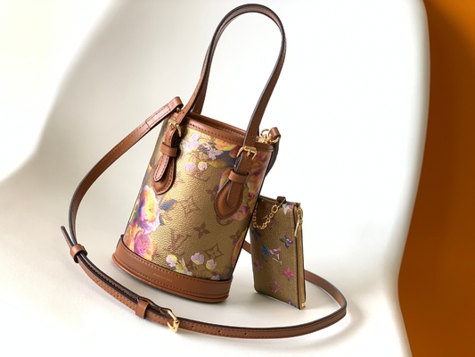 Metaliczne kwiatowe torby Louis Vuitton Neverfull Bucket Bag M81724