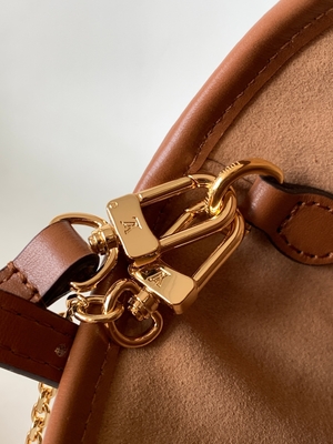 Metaliczne kwiatowe torby Louis Vuitton Neverfull Bucket Bag M81724