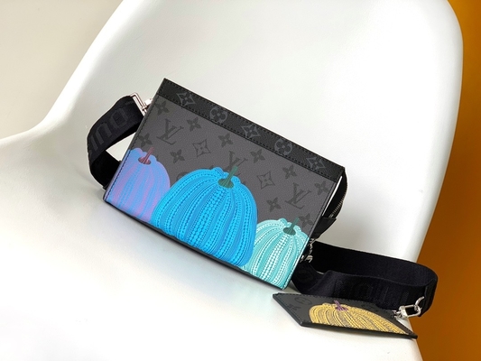 LV X YK Mini Designerskie torebki Louis Vuitton Pochette Voyage Dyniowy nadruk Gaston Poręczny portfel