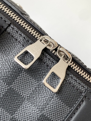 Markowa torba męska LV Keepall BandoulièRe 25 Checkerboard