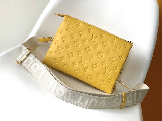Niestandardowe markowe torby z wytłoczonym monogramem słonecznika Coussin PM Louis Vuitton Puffy Lambskin