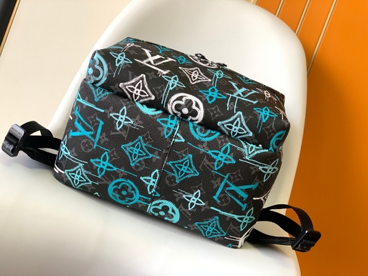 Wielokolorowy plecak marki Discovery Designer LV Graffiti Bag w kolorze zielonym