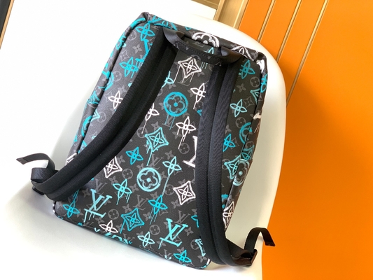 Wielokolorowy plecak marki Discovery Designer LV Graffiti Bag w kolorze zielonym