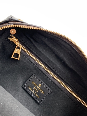 Niestandardowe markowe torby Louis Vuitton Petite Malle Souple Empreinte Monogram Brown Black