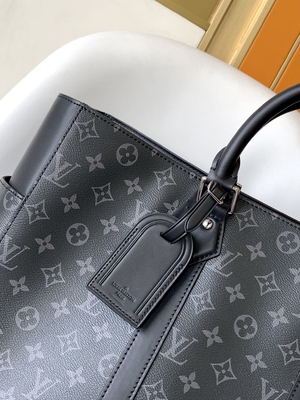 Męska torba sac plat poziomy zamek błyskawiczny 24h m45571 Louis Vuitton