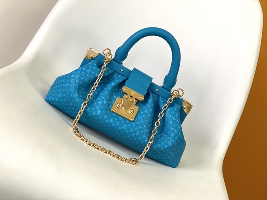 Spersonalizowana kopertówka ze skóry cielęcej z monogramem Louis Vuitton M45571