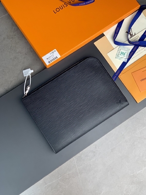 Projektant Louis Vuitton Pochette Jour GM Cuir Taurillon ze skóry w czarnych torebkach Noir