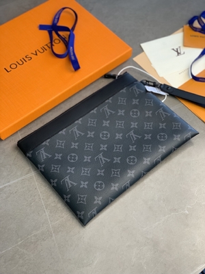 Monogram Shadow Leather Mini Designer Torebki Pochette To Go Louis Vuitton