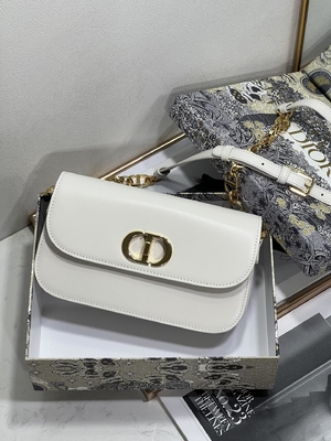 Damska torba Dior Micro Montaigne 30 z białej skóry na zamówienie