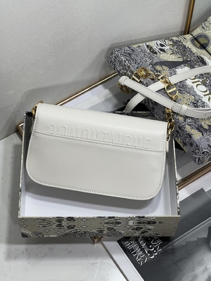Damska torba Dior Micro Montaigne 30 z białej skóry na zamówienie