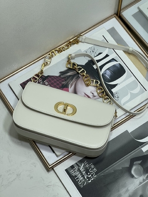 Damska torba Dior Micro Montaigne 30 z białej skóry na zamówienie