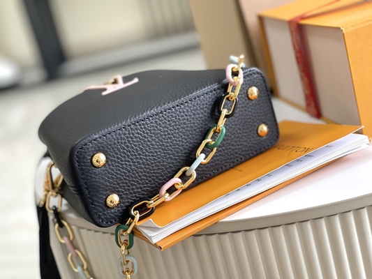 Wyściółka z koziej skóry Ulubiona markowa torba Louis Vuitton Capucines Mini
