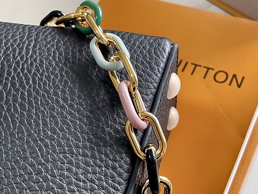 Wyściółka z koziej skóry Ulubiona markowa torba Louis Vuitton Capucines Mini