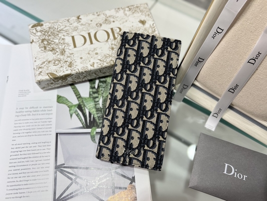 Wytłoczony pionowy portfel CD Christian Dior męski zapinany na zamek