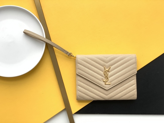 Pikowana skórzana kopertówka Caviar YSL z monogramem