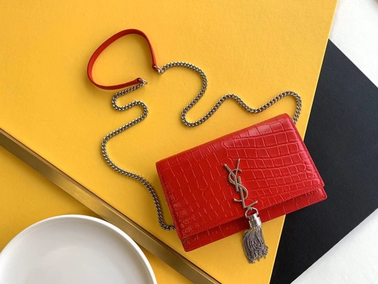 Średni czerwony frędzel Kate YSL Saint Laurent Woc zapinany na zamek błyskawiczny