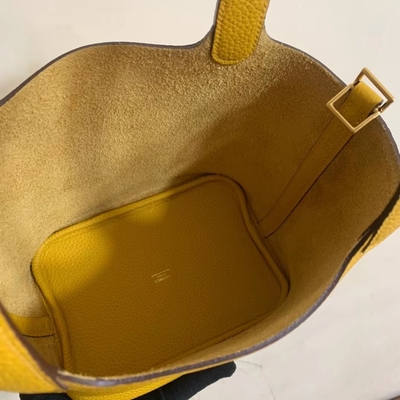 Hermes Markowa Torebka Damska Jaune Ambre Picotin Lock PM Clemence Skórzana Podeszwa