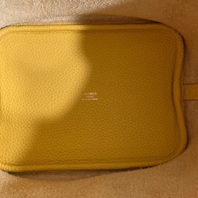 Hermes Markowa Torebka Damska Jaune Ambre Picotin Lock PM Clemence Skórzana Podeszwa