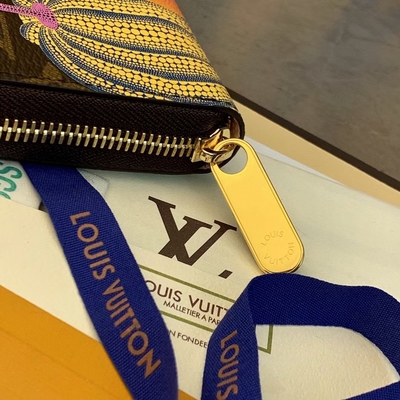 Płócienny portfel unisex LV Sarah Monogram Damier Collaboration Leather