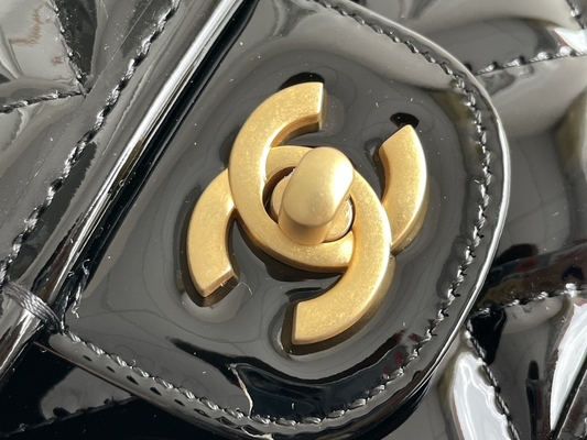 Chanel 22 Mini Designer Torebki Czarny czarodziejski złoty łańcuszek z klapką