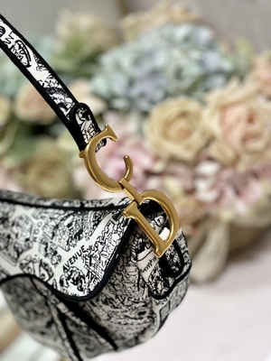 Damska torba na ramię z haftem Dior Patchwork 25 cm z 3 wewnętrznymi kieszeniami
