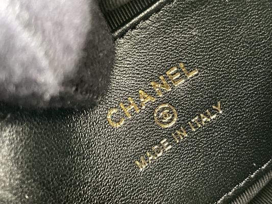Ap3095 Czarna torebka Chanel z klapką z czarnej mini torebki na monety 20 cali