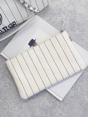 Torba materiałowa Chanel Deauville 30 cm 23 P Biała ecru w czarne paski