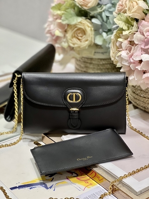 Mini torba na ramię w kolorze herbaty mlecznej Markowa torba na ramię Gucci Soho z łańcuszkiem